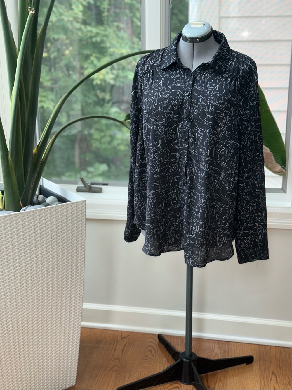 Women's Subtle Cat Button Down